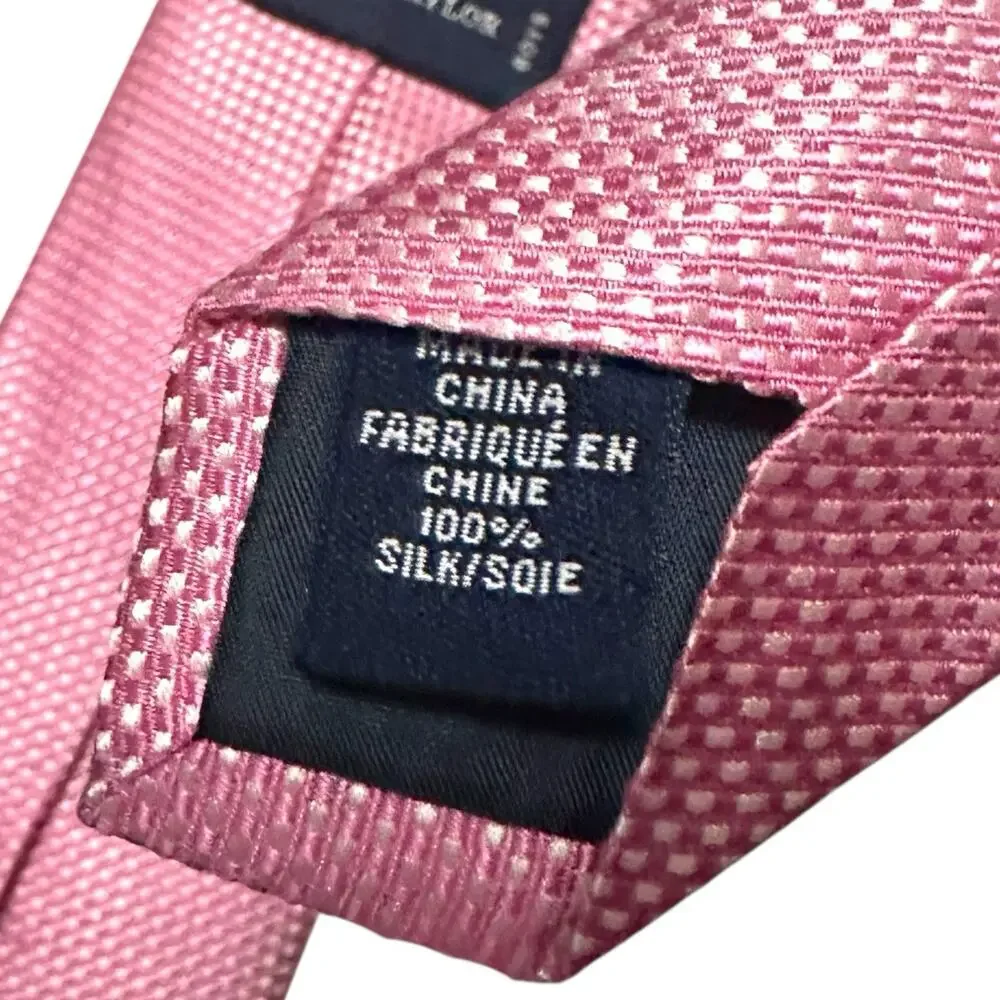 Lord & Taylor Pink Woven Silk Boys Necktie‎ 51” x 2.5” Youth Classic